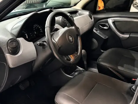 RENAULT Duster 2.0 16V 4P FLEX DYNAMIQUE AUTOM�TICO, Foto 6