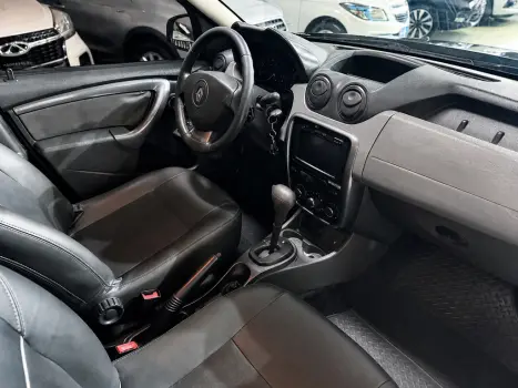 RENAULT Duster 2.0 16V 4P FLEX DYNAMIQUE AUTOM�TICO, Foto 9