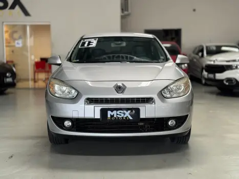 RENAULT Fluence 2.0 16V 4P FLEX DYNAMIQUE AUTOM�TICO, Foto 3