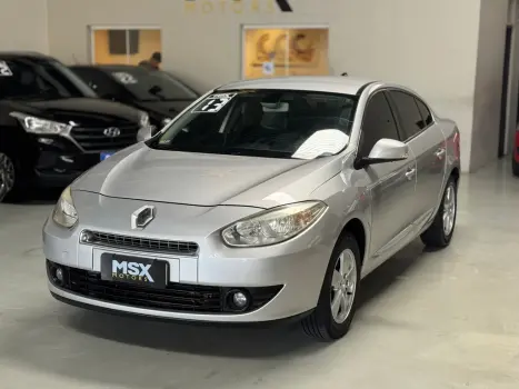 RENAULT Fluence 2.0 16V 4P FLEX DYNAMIQUE AUTOM�TICO, Foto 7