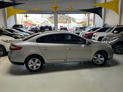 RENAULT Fluence 2.0 16V 4P FLEX DYNAMIQUE PLUS AUTOM�TICO, Foto 3