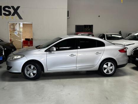 RENAULT Fluence 2.0 16V 4P FLEX DYNAMIQUE PLUS AUTOM�TICO, Foto 6