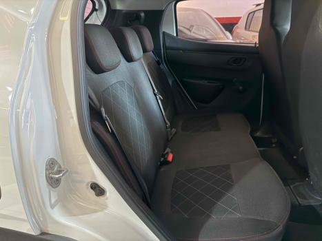 RENAULT Kwid 1.0 12V 4P SCE FLEX ZEN, Foto 8