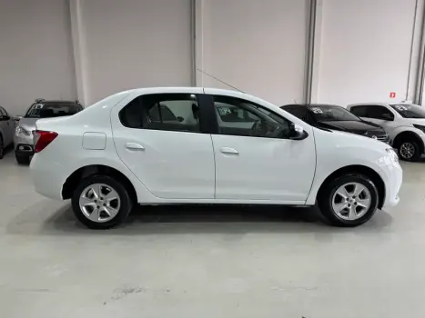 RENAULT Logan 1.6 4P FLEX DINAMIQUE, Foto 11