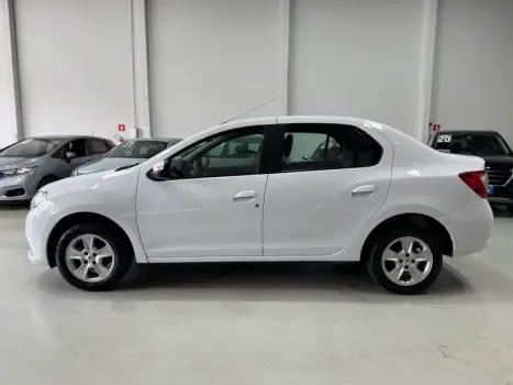RENAULT Logan 1.6 4P FLEX DINAMIQUE, Foto 12