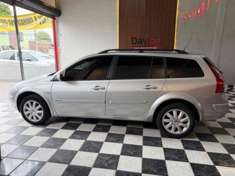 RENAULT Megane Grand Tour 1.6 16V 4P FLEX DYNAMIQUE, Foto 4