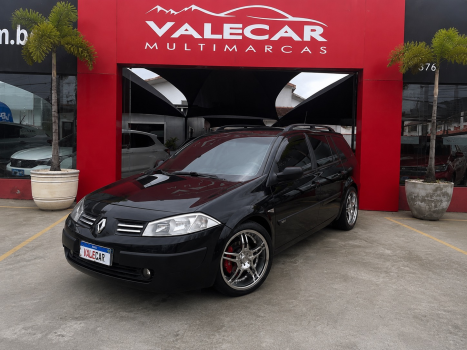 RENAULT Megane Grand Tour 1.6 16V 4P FLEX DYNAMIQUE, Foto 3