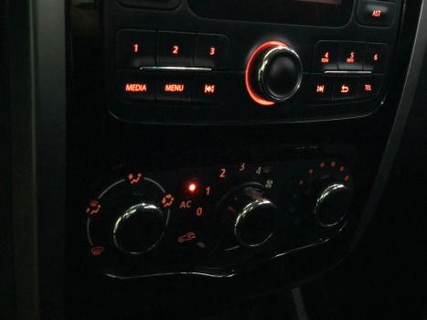 RENAULT Sandero 1.0 16V 4P FLEX EXPRESSION, Foto 12