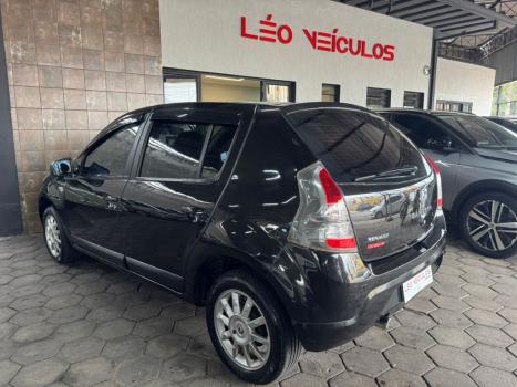 RENAULT Sandero 1.6 16V 4P FLEX PRIVILEGE, Foto 5 RENAULT Sandero 1.6 16V 4P FLEX PRIVILEGE, Foto 5