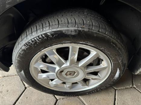 RENAULT Sandero 1.6 16V 4P FLEX PRIVILEGE, Foto 9 RENAULT Sandero 1.6 16V 4P FLEX PRIVILEGE, Foto 9