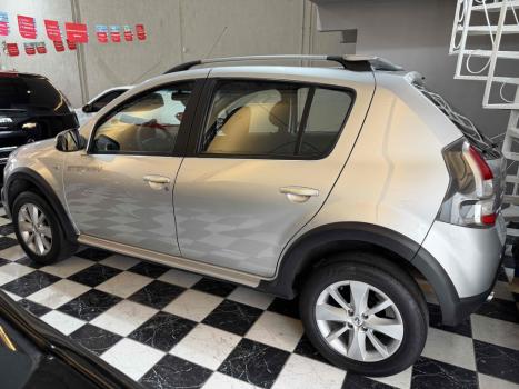 RENAULT Sandero 1.6 4P FLEX STEPWAY, Foto 4