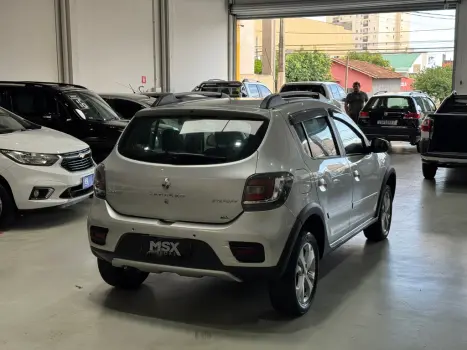 RENAULT Sandero 1.6 16V 4P FLEX SCE STEPWAY DINAMIQUE, Foto 12