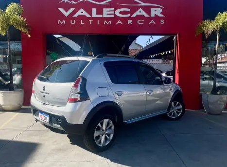 RENAULT Sandero 1.6 16V 4P FLEX STEPWAY AUTOM�TICO, Foto 7