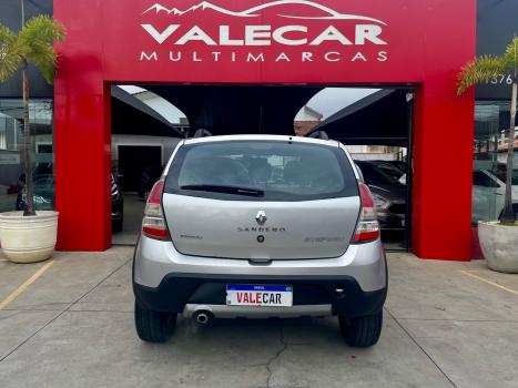 RENAULT Sandero 1.6 16V 4P FLEX STEPWAY AUTOM�TICO, Foto 6