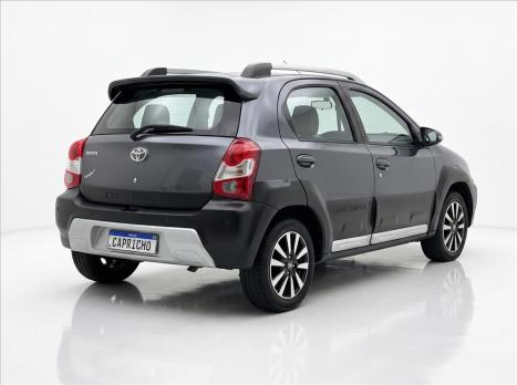 TOYOTA Etios Cross 1.5 16V 4P, Foto 4