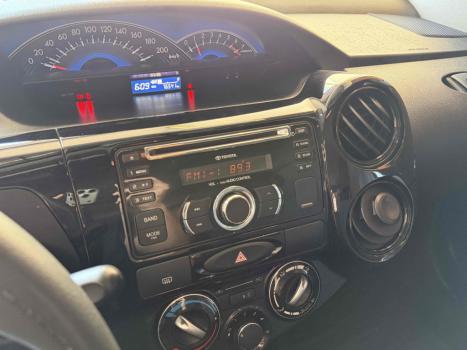 TOYOTA Etios Hatch 1.3 16V 4P FLEX X, Foto 10