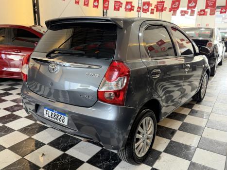 TOYOTA Etios Hatch 1.5 16V 4P FLEX XLS, Foto 6