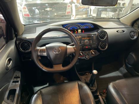 TOYOTA Etios Hatch 1.5 16V 4P FLEX XLS, Foto 9