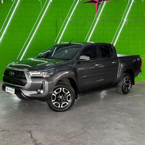 TOYOTA Hilux Caminhonete 2.8 16V 4P SRX DIESEL CABINE DUPLA, Foto 1