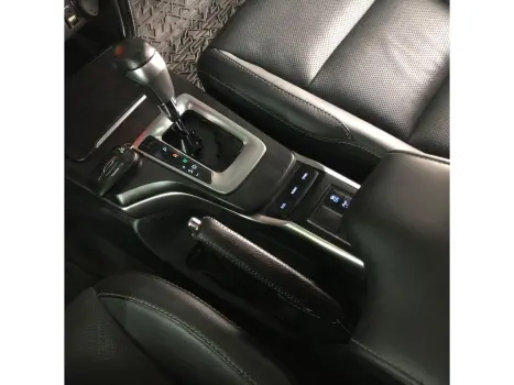 TOYOTA Hilux SW4 2.8 4P SRX 4X4 TURBO DIESEL AUTOM�TICO, Foto 11