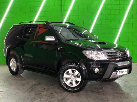 TOYOTA Hilux SW4 3.0 16V 4P 4X4 SRV TURBO DIESEL, Foto 3