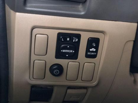 TOYOTA Hilux SW4 3.0 16V 4P 4X4 SRV TURBO DIESEL, Foto 17