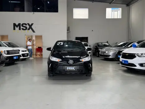 TOYOTA Yaris Hatch 1.5 16V 4P FLEX XL MULTIDRIVE AUTOM�TICO CVT, Foto 2