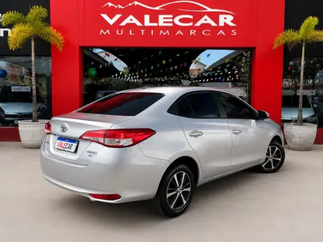 TOYOTA Yaris Sedan 1.5 16V 4P FLEX XS CONNECT MULTIDRIVE AUTOM�TICO CVT, Foto 14