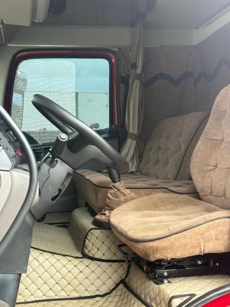 VOLKSWAGEN 24-280 CONSTELLATION 6x2, Foto 11