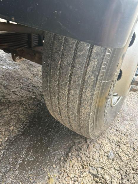 VOLKSWAGEN 24-280 CONSTELLATION 6x2, Foto 17