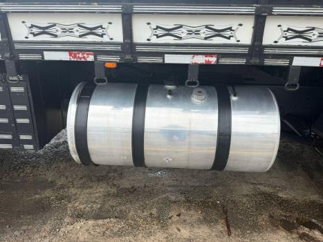 VOLKSWAGEN 24-280 CONSTELLATION 6x2, Foto 22