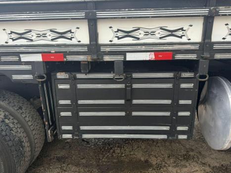 VOLKSWAGEN 24-280 CONSTELLATION 6x2, Foto 23