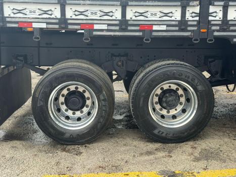 VOLKSWAGEN 24-280 CONSTELLATION 6x2, Foto 24