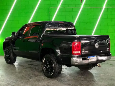 VOLKSWAGEN Amarok 2.0 16V 4X4 CABINE DUPLA HIGHLINE TURBO INTERCOOLER AUTOMÁTICO, Foto 5 VOLKSWAGEN Amarok 2.0 16V 4X4 CABINE DUPLA HIGHLINE TURBO INTERCOOLER AUTOMÁTICO, Foto 5