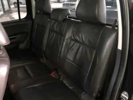 VOLKSWAGEN Amarok 2.0 16V 4X4 CABINE DUPLA HIGHLINE TURBO INTERCOOLER AUTOMÁTICO, Foto 18 VOLKSWAGEN Amarok 2.0 16V 4X4 CABINE DUPLA HIGHLINE TURBO INTERCOOLER AUTOMÁTICO, Foto 18