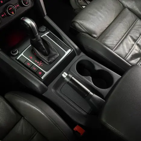 VOLKSWAGEN Amarok 2.0 16V 4X4 CABINE DUPLA HIGHLINE TURBO INTERCOOLER AUTOM�TICO, Foto 10