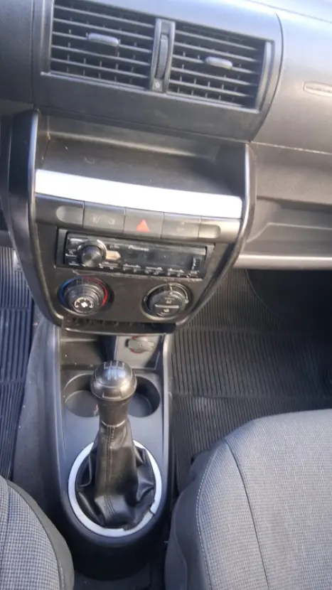 VOLKSWAGEN Crossfox 1.6 4P FLEX, Foto 11