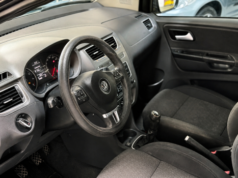 VOLKSWAGEN Fox 1.0 4P FLEX, Foto 10