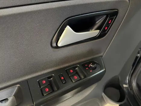 VOLKSWAGEN Fox 1.0, Foto 8