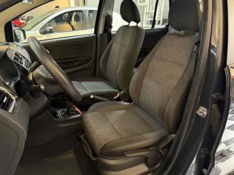 VOLKSWAGEN Fox 1.0, Foto 10