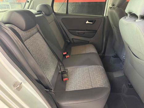 VOLKSWAGEN Fox 1.6 4P, Foto 8