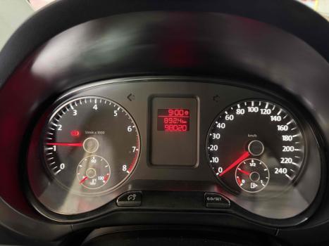 VOLKSWAGEN Fox 1.6 4P, Foto 11