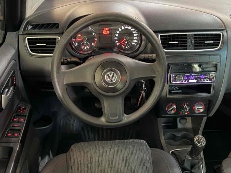 VOLKSWAGEN Fox 1.6 4P, Foto 13