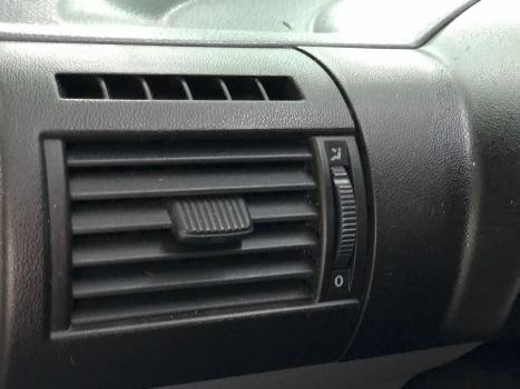 VOLKSWAGEN Fox 1.6 4P PLUS FLEX, Foto 15