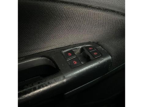 VOLKSWAGEN Gol 1.6 MI 4P, Foto 14