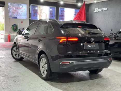 VOLKSWAGEN Nivus 1.0 4P FLEX 200 TSI COMFORTLINE TURBO AUTOMÁTICO, Foto 2 VOLKSWAGEN Nivus 1.0 4P FLEX 200 TSI COMFORTLINE TURBO AUTOMÁTICO, Foto 2