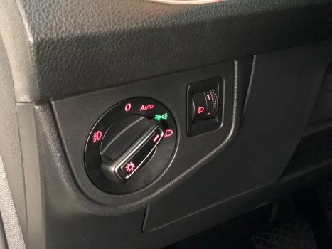 VOLKSWAGEN Nivus 1.0 4P FLEX 200 TSI HIGHLINE TURBO AUTOMTICO, Foto 16