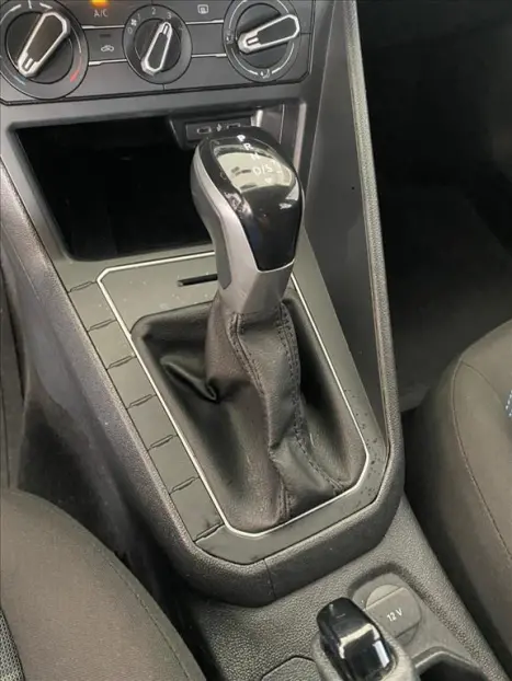 VOLKSWAGEN Nivus 1.0 4P FLEX 200 TSI COMFORTLINE TURBO AUTOM�TICO, Foto 13