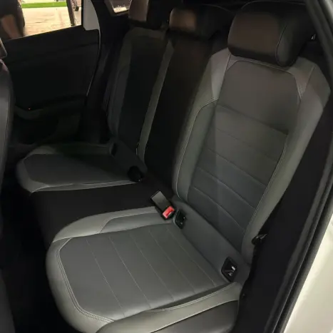 VOLKSWAGEN Nivus 1.0 4P FLEX 200 TSI HIGHLINE TURBO AUTOMÁTICO, Foto 18