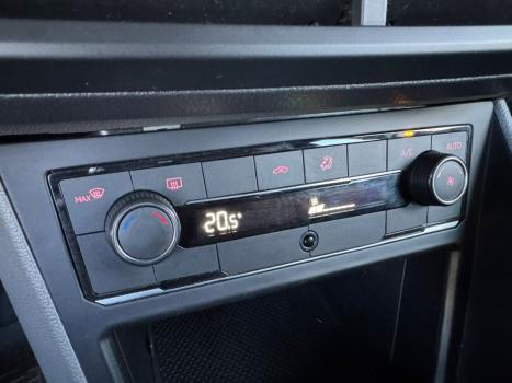 VOLKSWAGEN Polo Hatch 1.0 12V 4P 200 TSI HIGHLINE AUTOMTICO, Foto 17